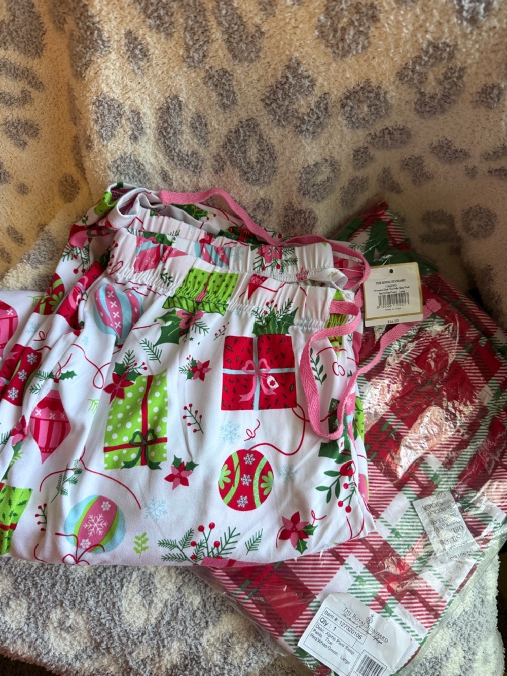 The Royal Standard!Holiday-Print Pajama Pants. Softest ever!